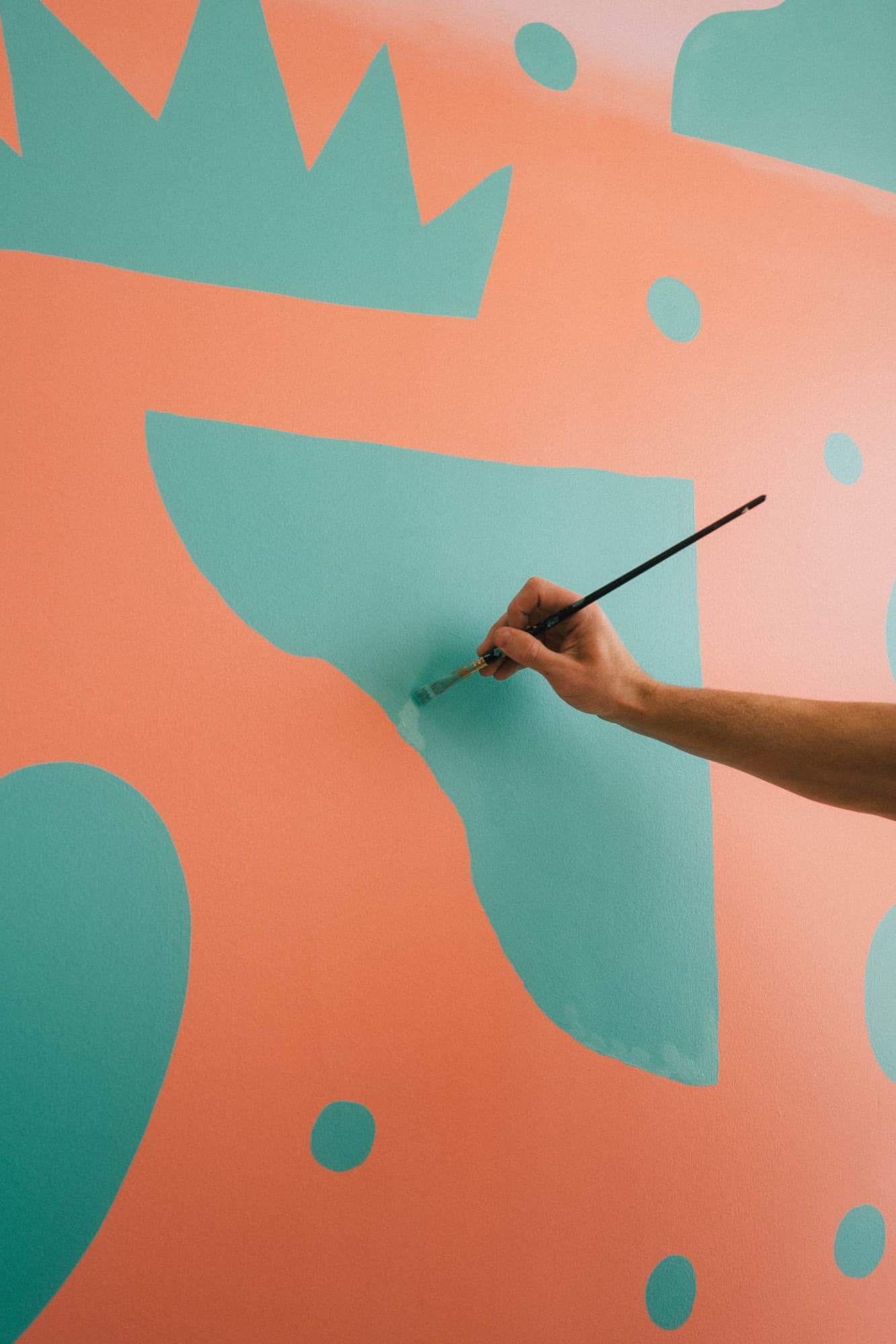 Will Bryant, Amy’s Ice Creams — Round Rock Mural Installation (4)